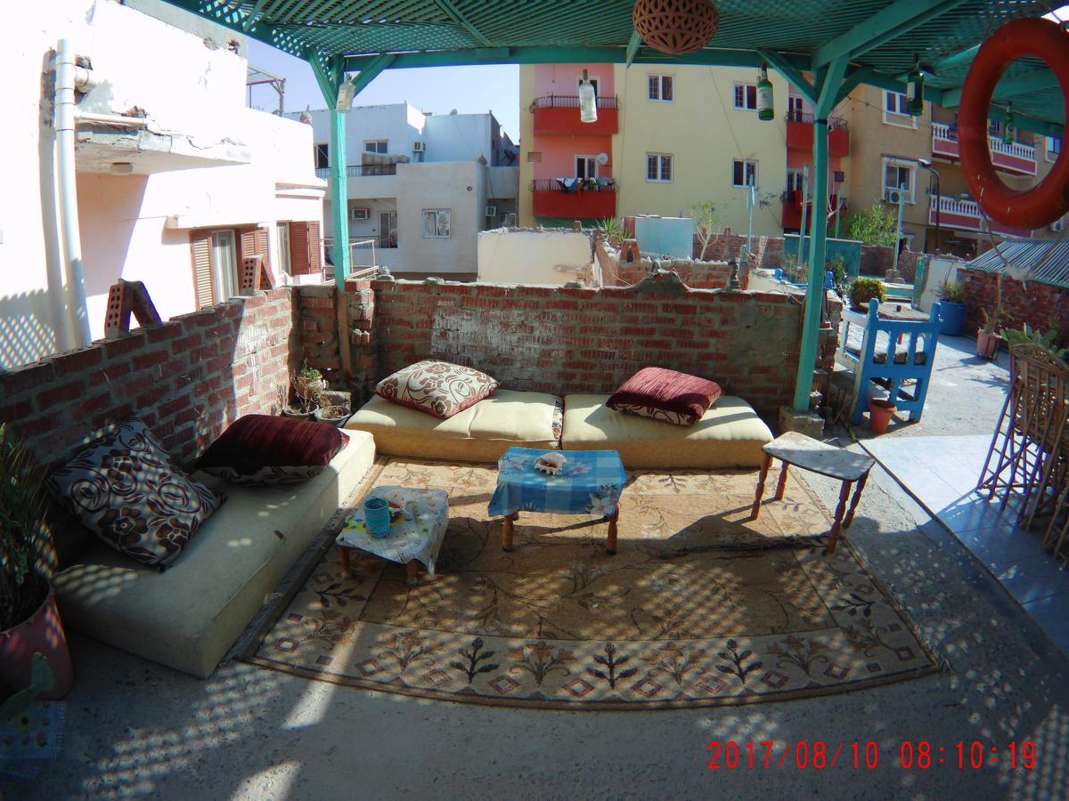 Sea Waves Hostel Hurghada Exterior foto